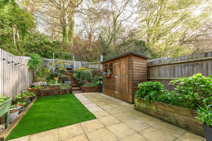 Photo 18- click for photo gallery